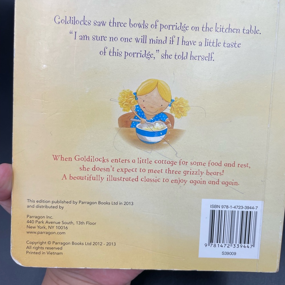 Goldilocks and the Three Bears children’s book - Picture 7 of 7